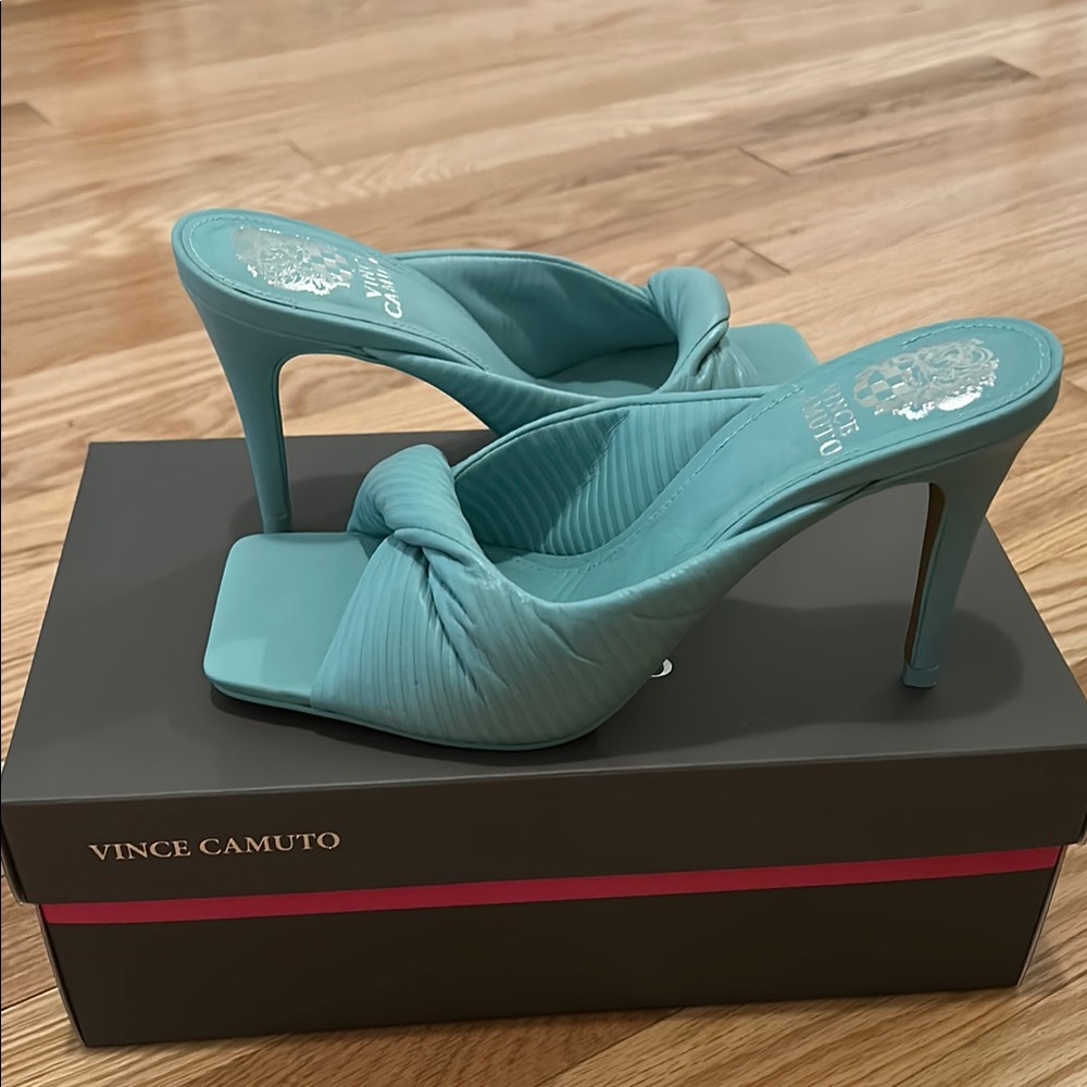 Vince Camuto Heeled Mules with Kitten Heel in Cool Mint